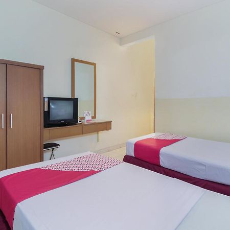 Capital O Galaxy Inn Bandung Eksteriør billede