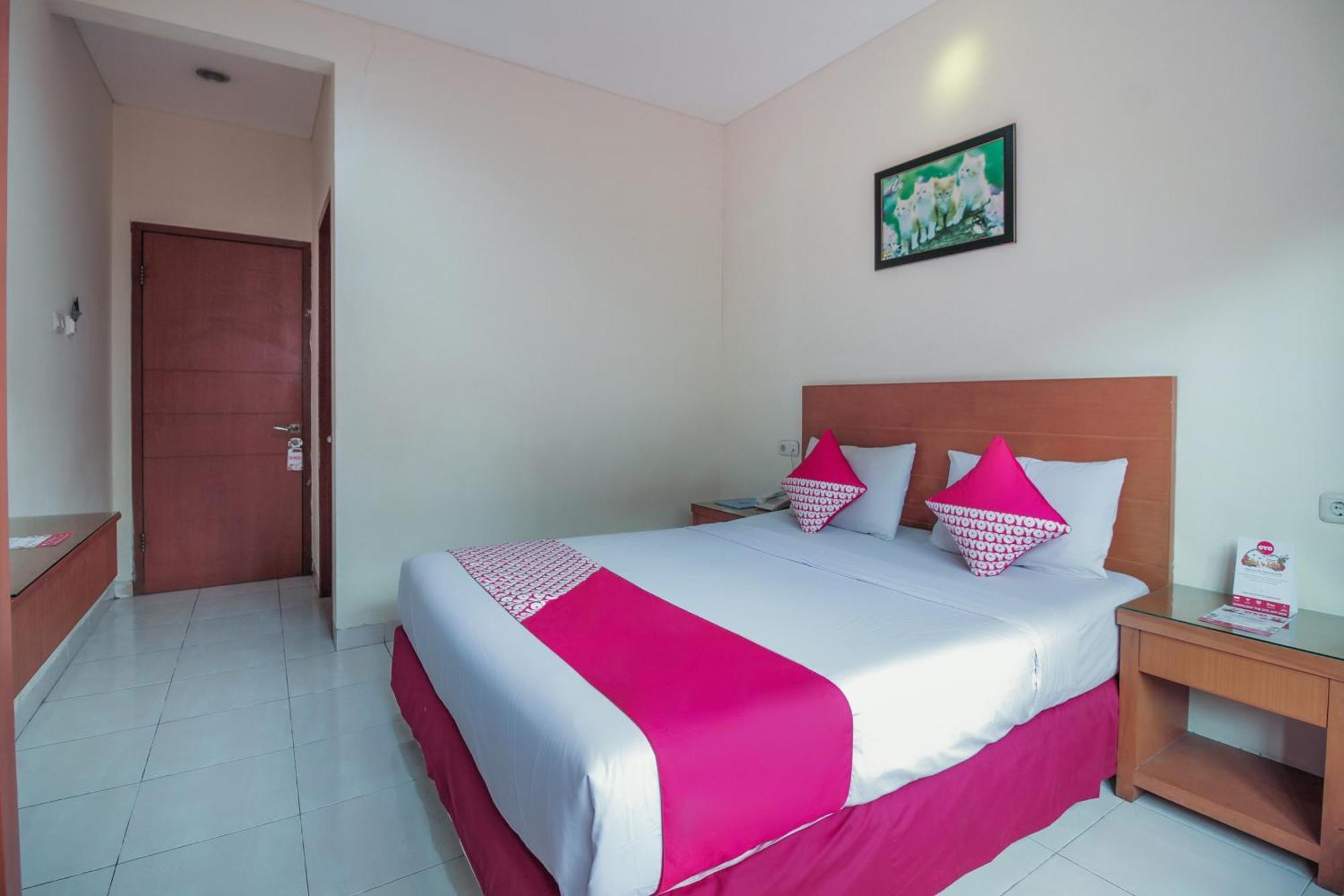 Capital O Galaxy Inn Bandung Eksteriør billede