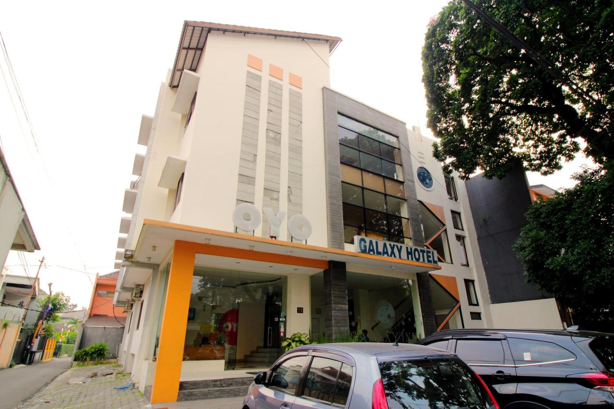 Capital O Galaxy Inn Bandung Eksteriør billede